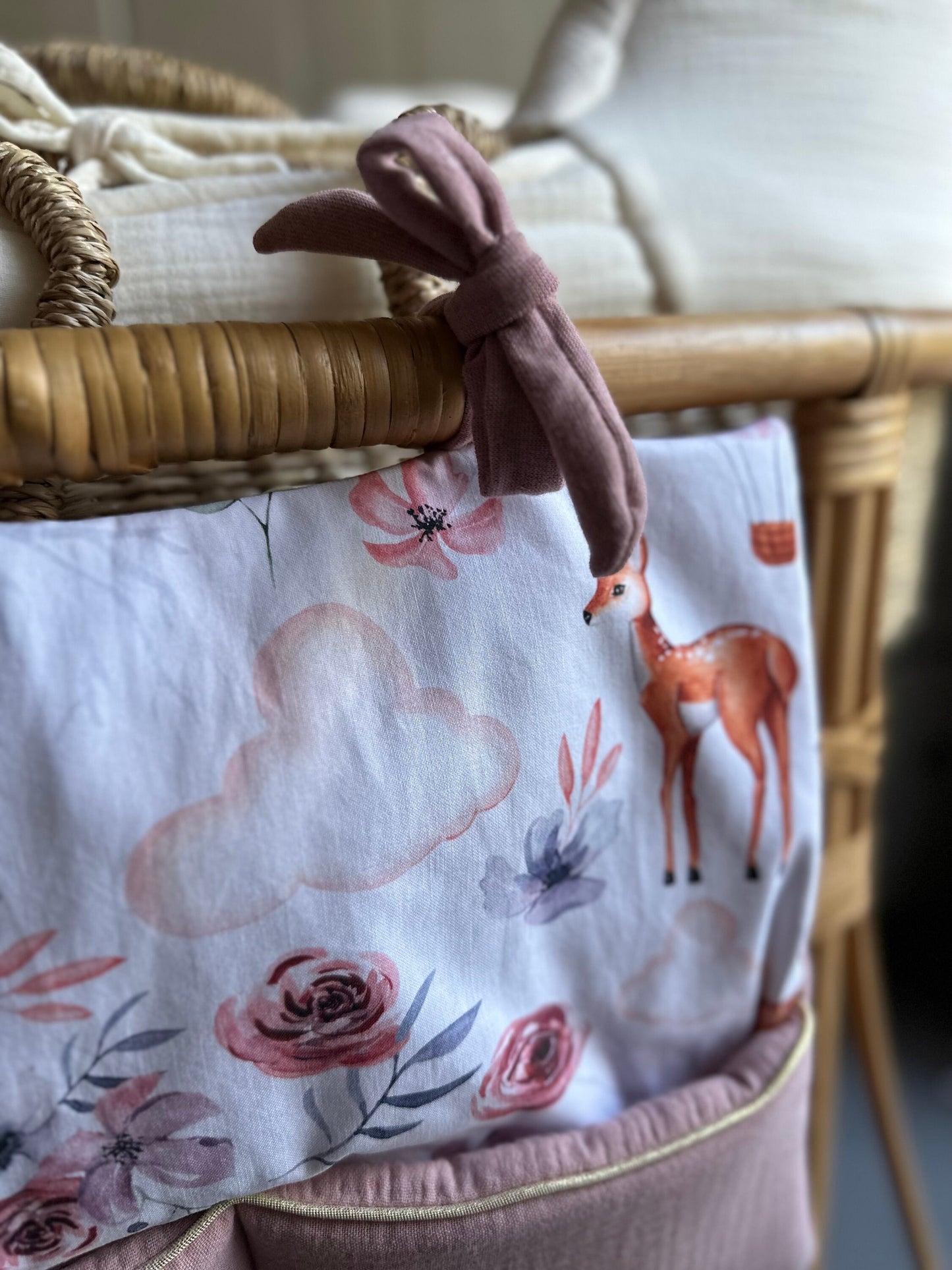 Organisateur de lit bébé – Collection Biches et Montgolfières