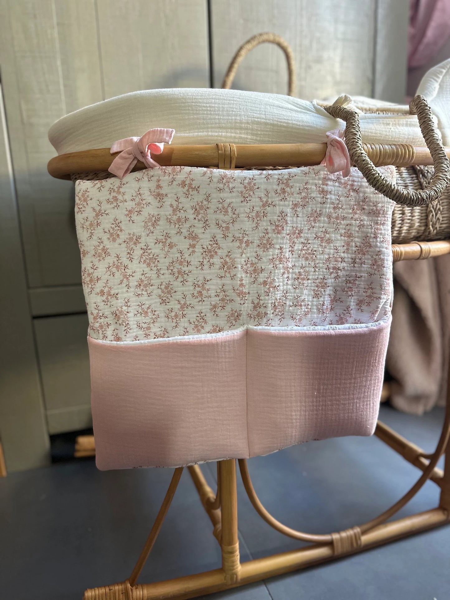 Organisateur de lit bébé – Collection Agathe