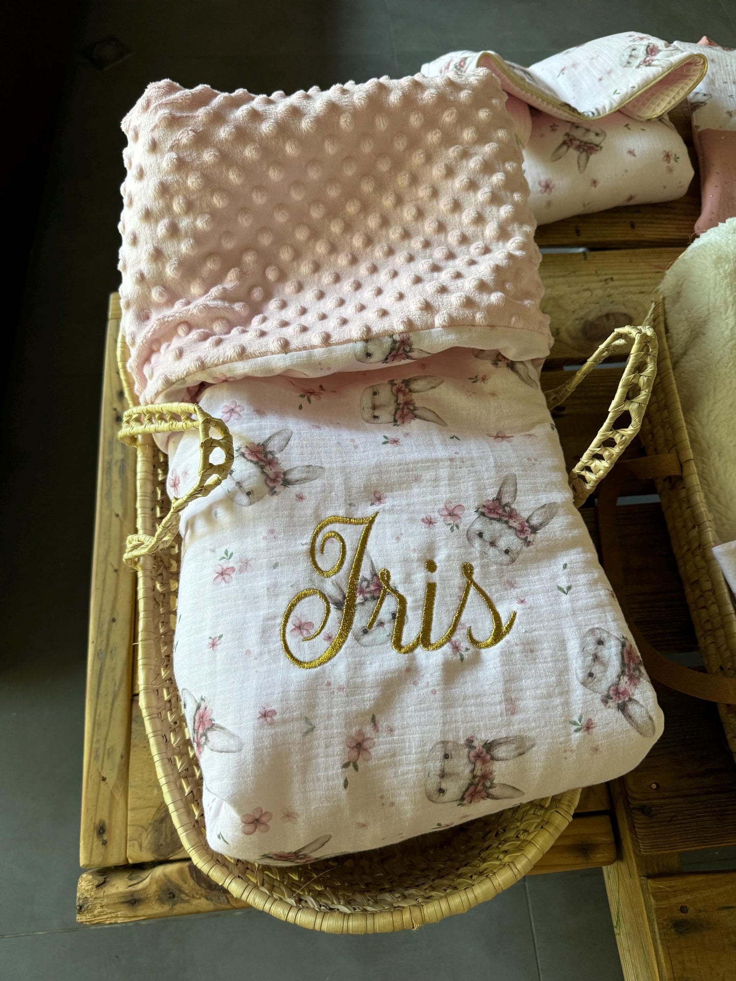 Couverture de naissance personnalisée – Collection Mélia