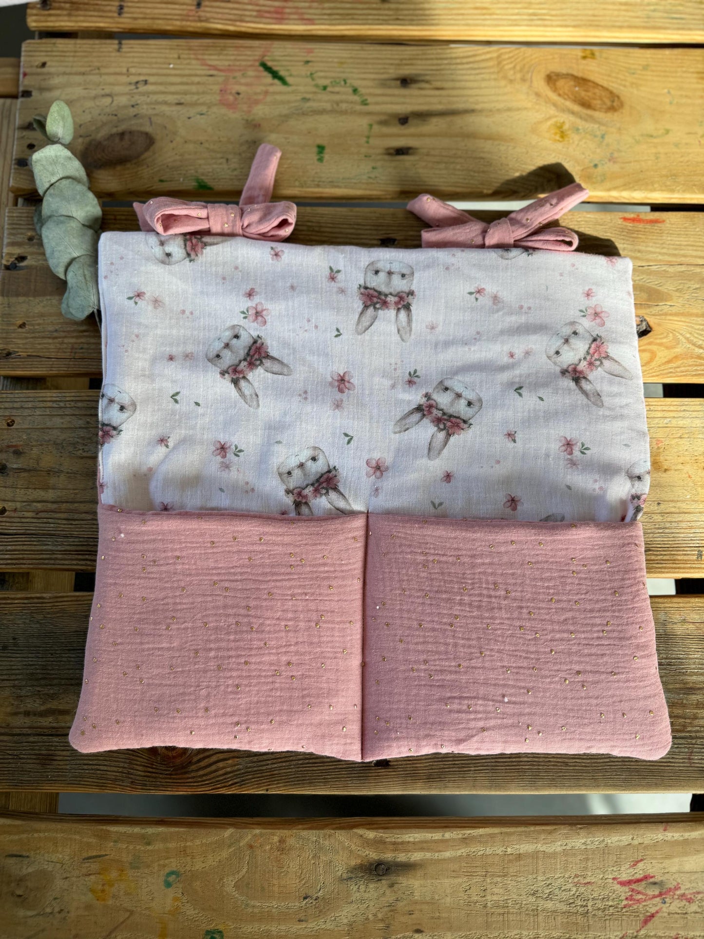 Organisateur de lit bébé – Collection Mélia