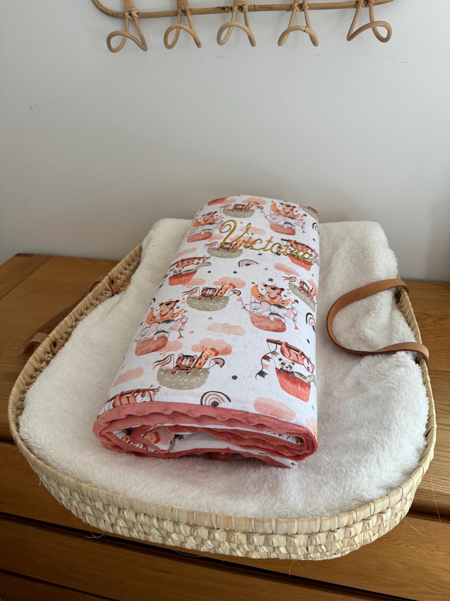Couverture de naissance personnalisée – Collection Arche de Noé