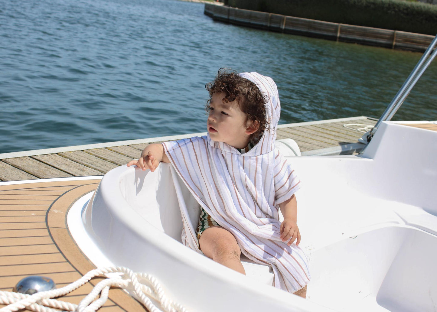 Poncho de plage et piscine pour bébé et enfant - Collection Rayures