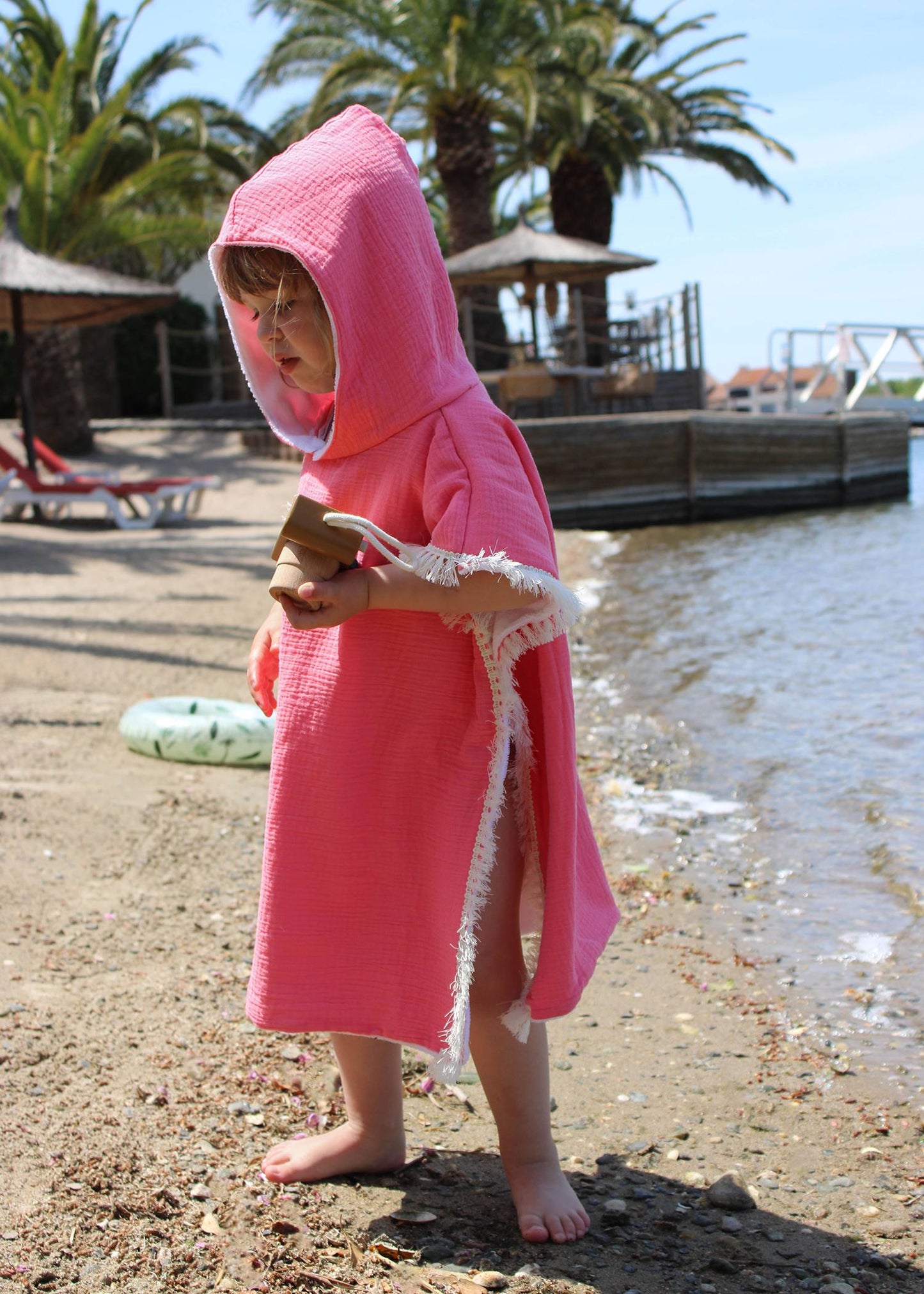 Poncho de plage et piscine pour bébé et enfant