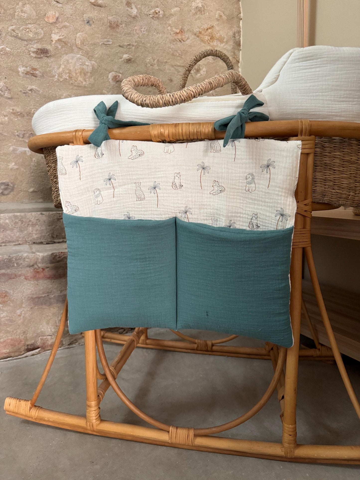 Organisateur de lit bébé – Collection Oscar