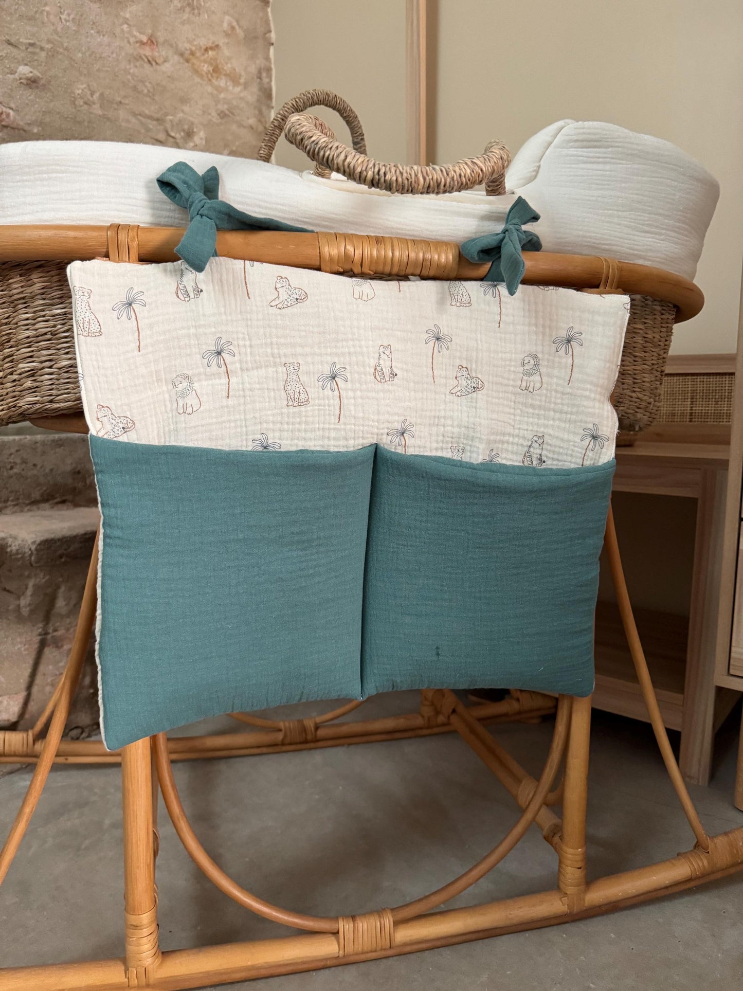 Organisateur de lit bébé – Collection Oscar