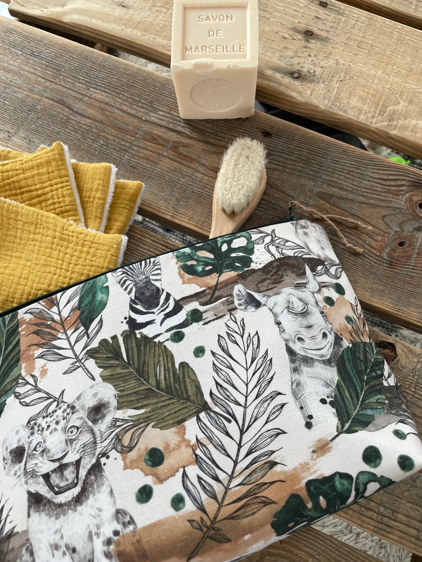 Trousse de toilette bébé – Collection Savane