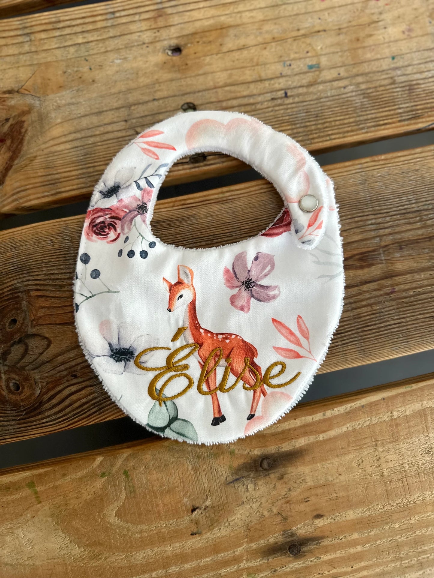 Bavoir bébé personnalisé – Collection Biches et Montgolfières