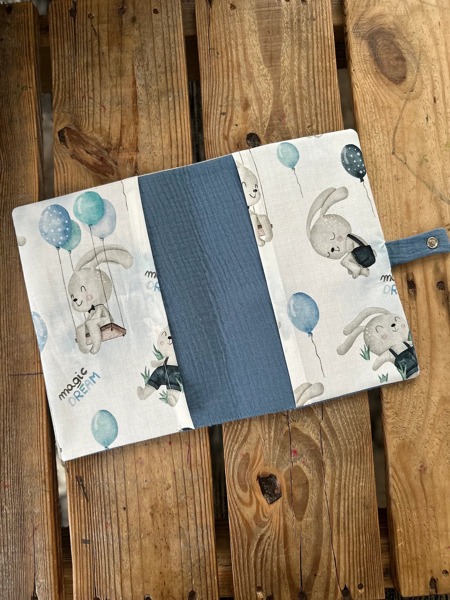 Protège carnet de santé - Collection Lapin bleu