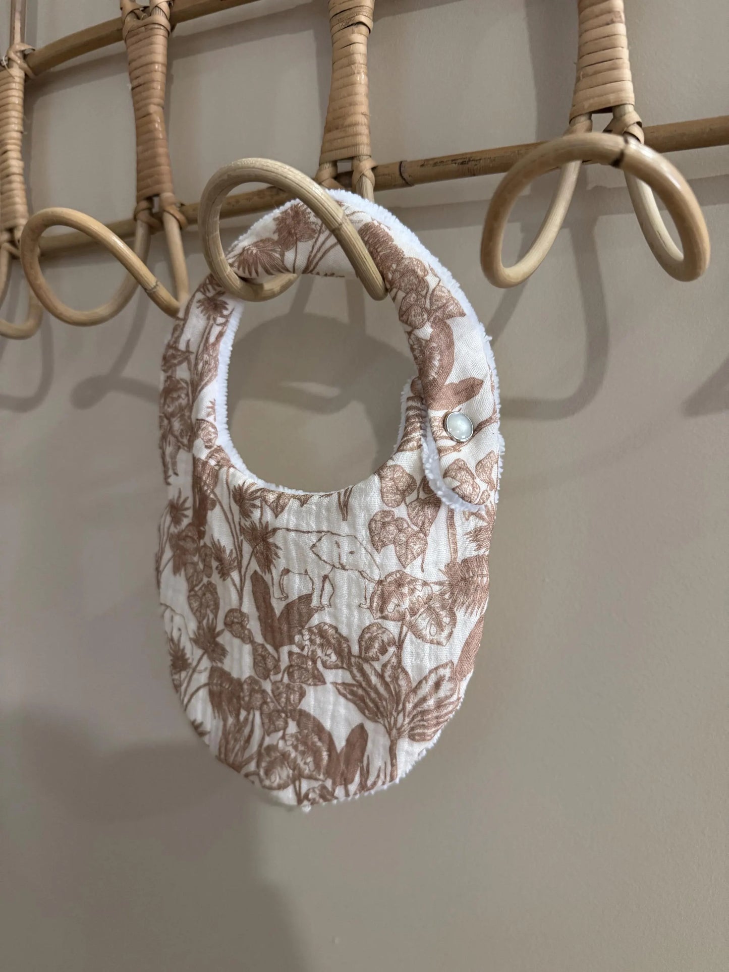Bavoir bébé personnalisé – Collection Tanzanie