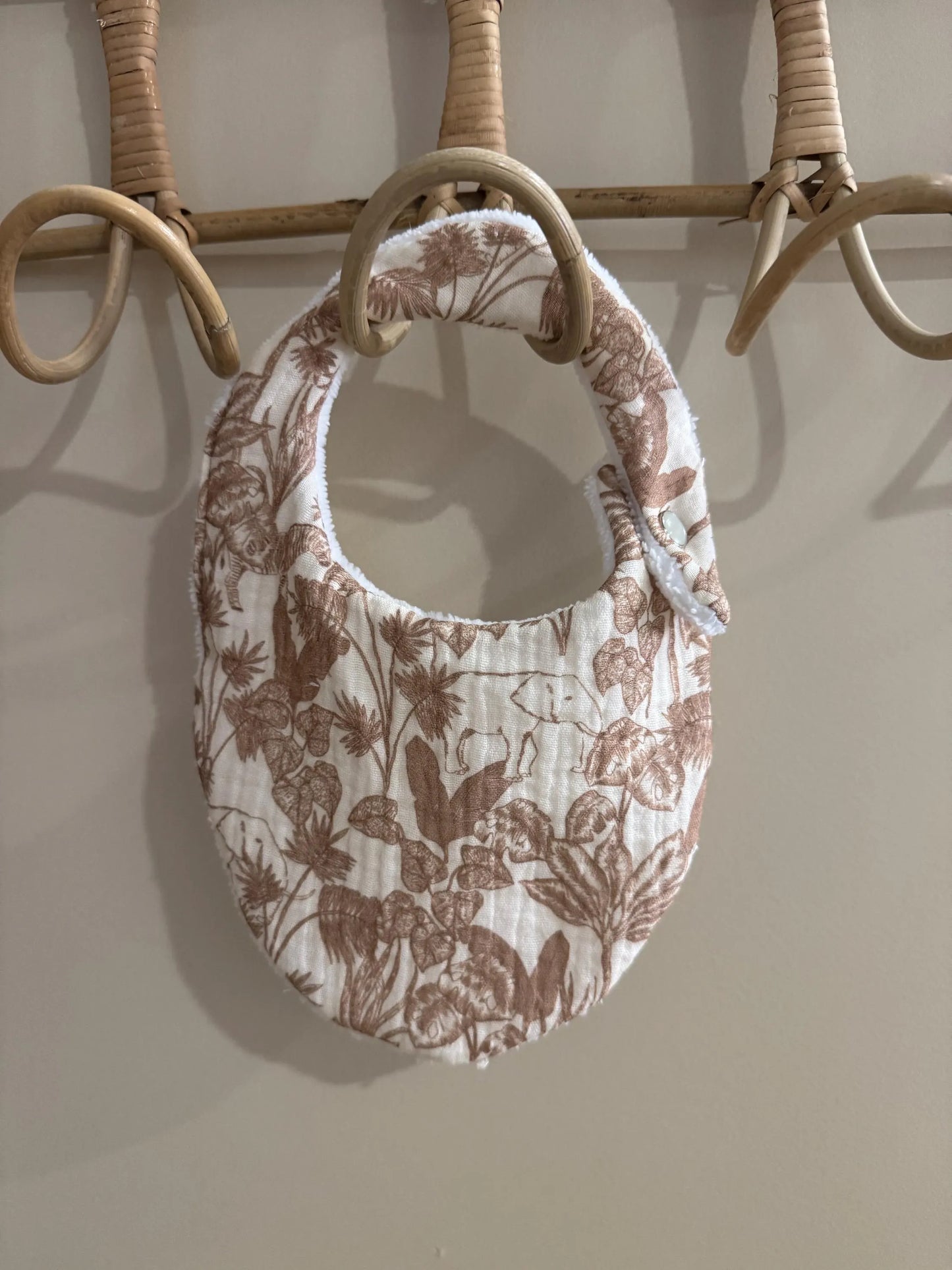 Bavoir bébé personnalisé – Collection Tanzanie