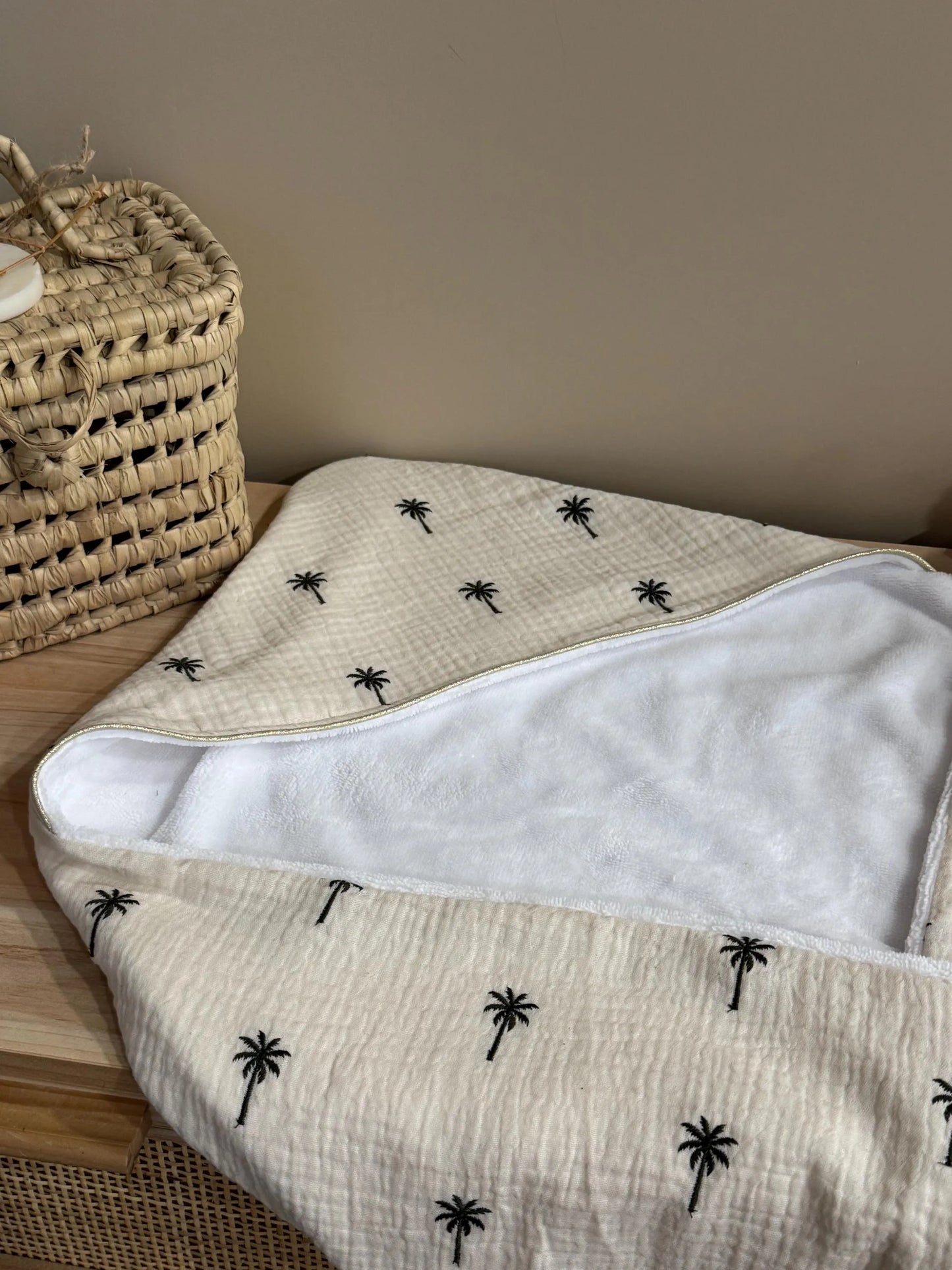 Cape de bain personnalisée bébé – Collection Malaisie