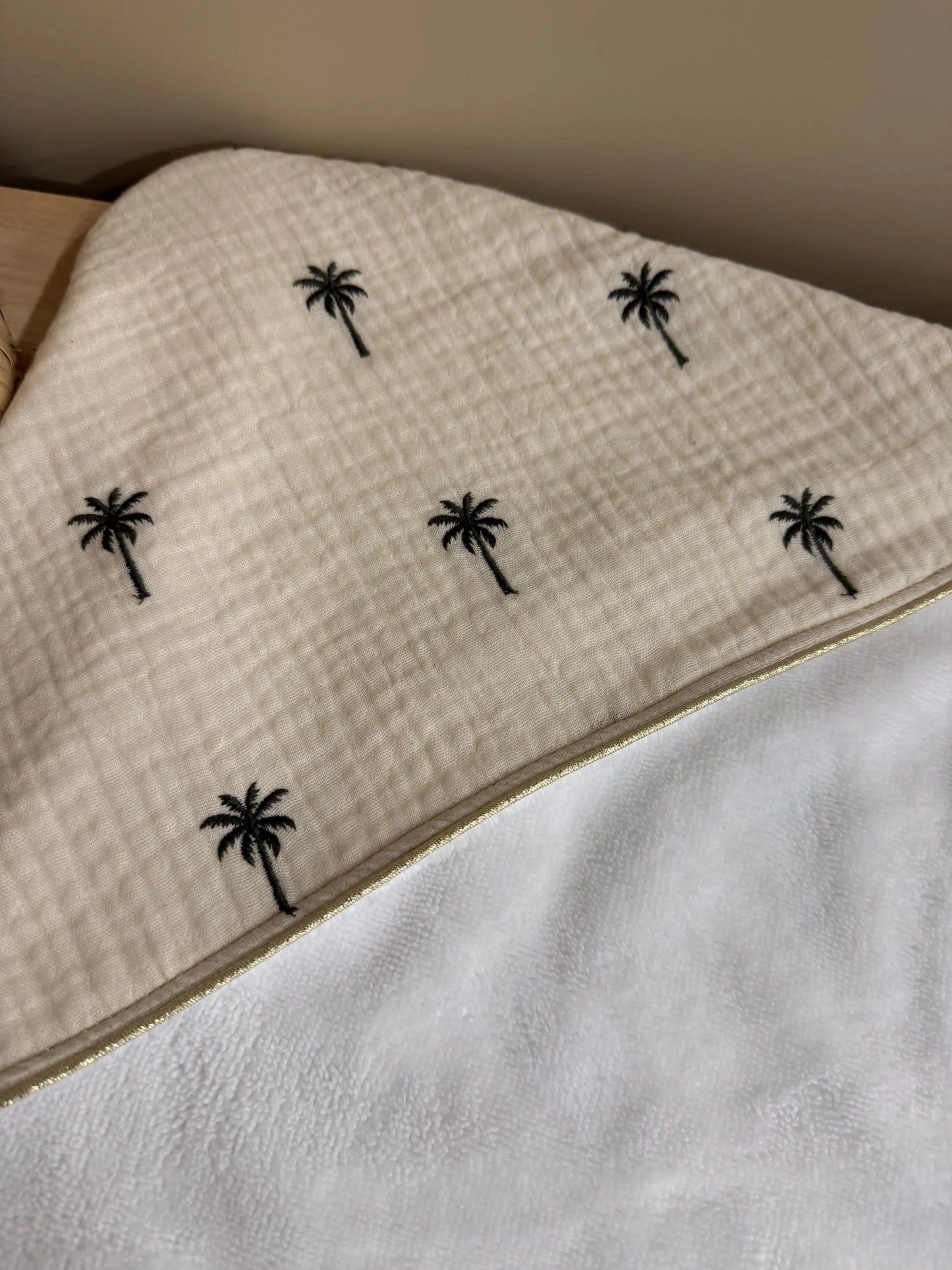 Cape de bain personnalisée bébé – Collection Malaisie