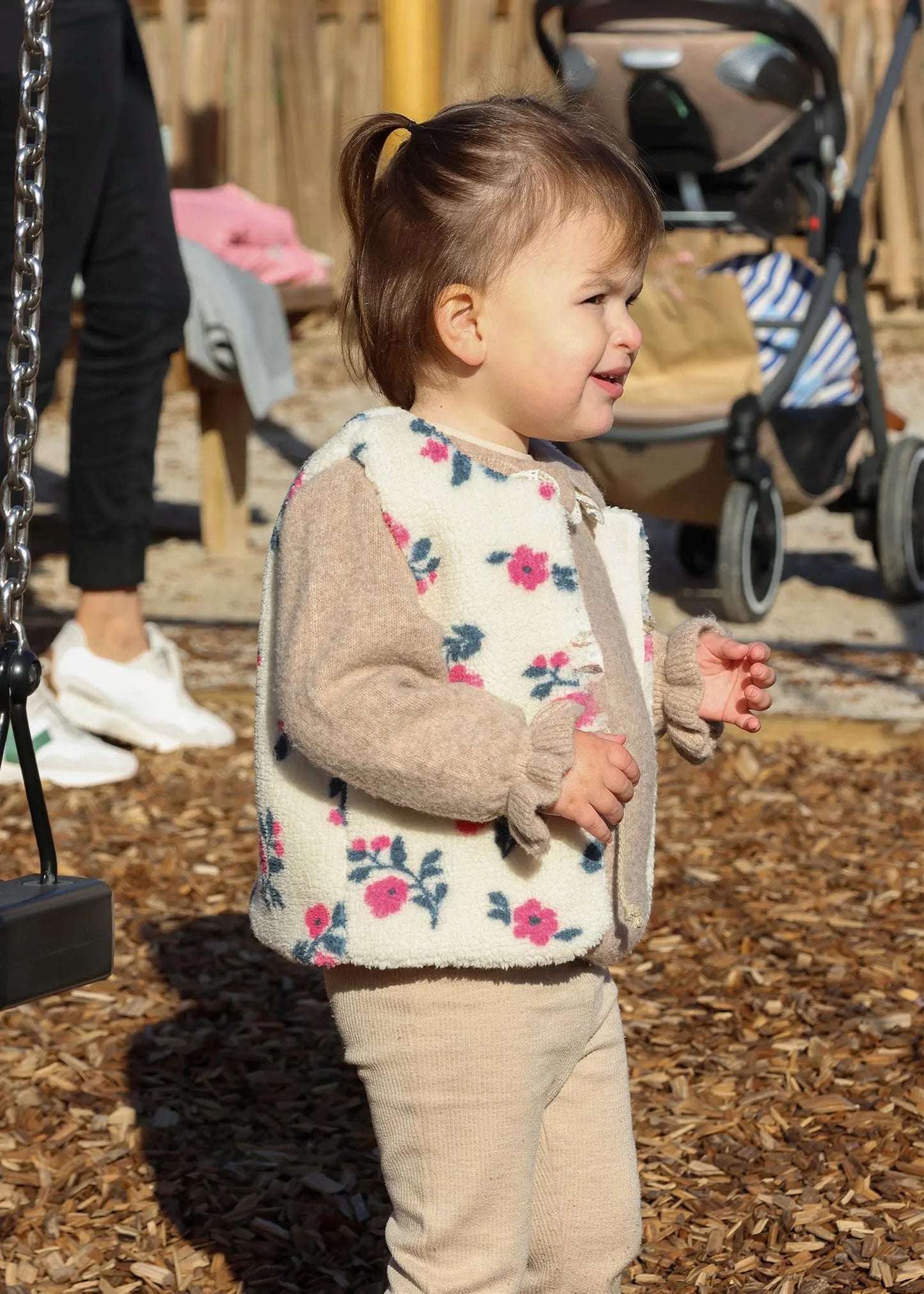 Gilet de berger bébé et enfant - Roses